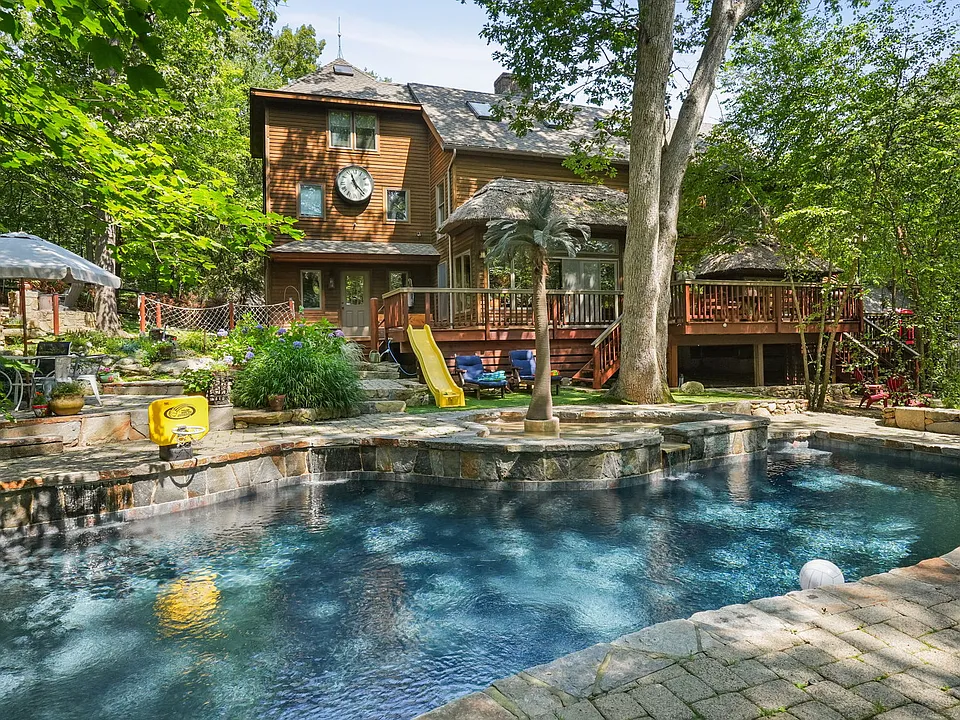 142 Seventy Acre Rd