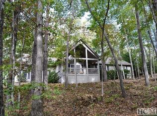 1393 Trays Island Rd, Sapphire, NC 28774