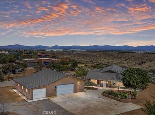 7045 Oakhill Rd, Oak Hills, CA 92344