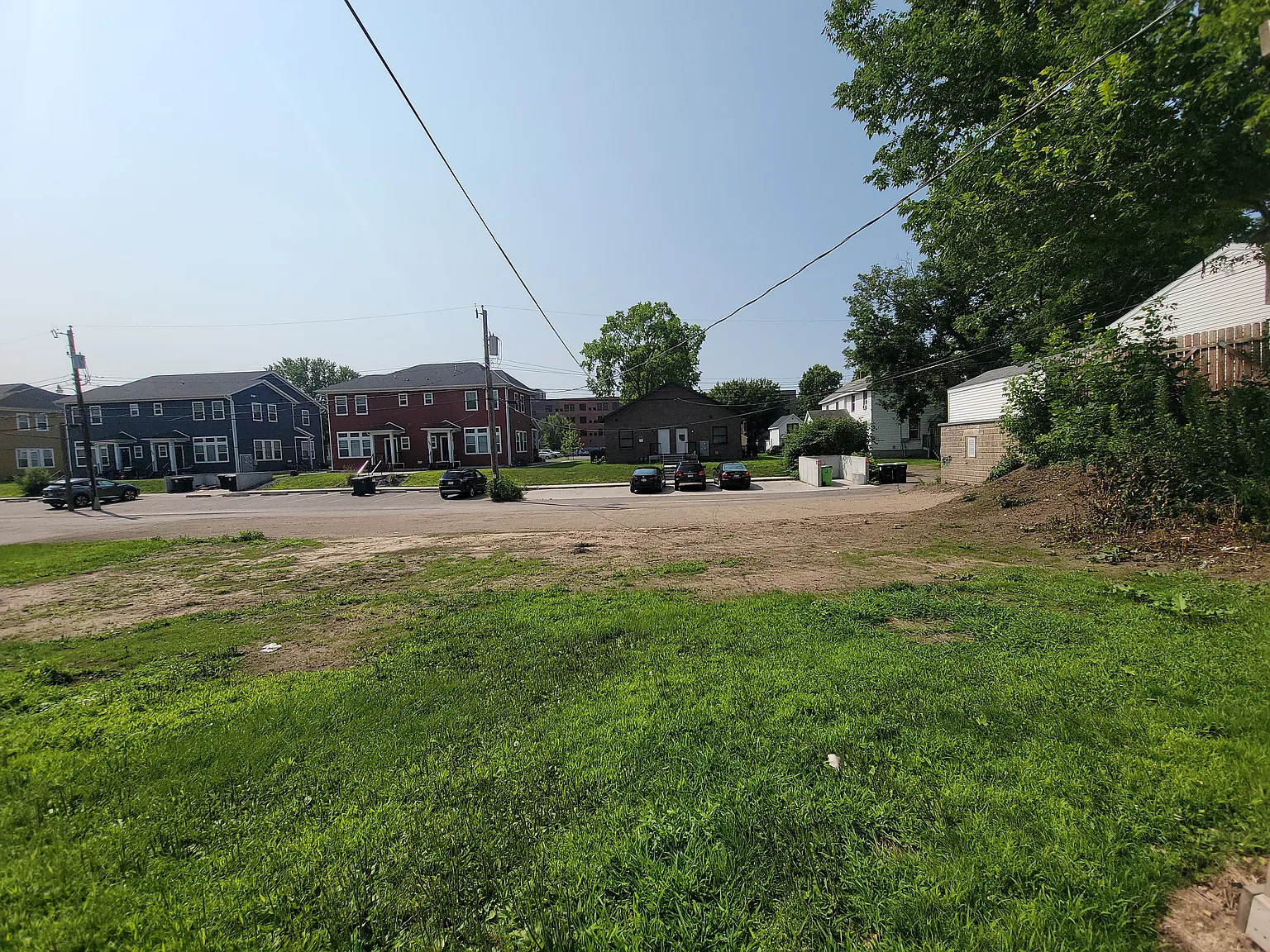3 bed, $1,350 — Photo 3