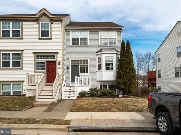 315 McDaniel Dr, Purcellville, VA 20132