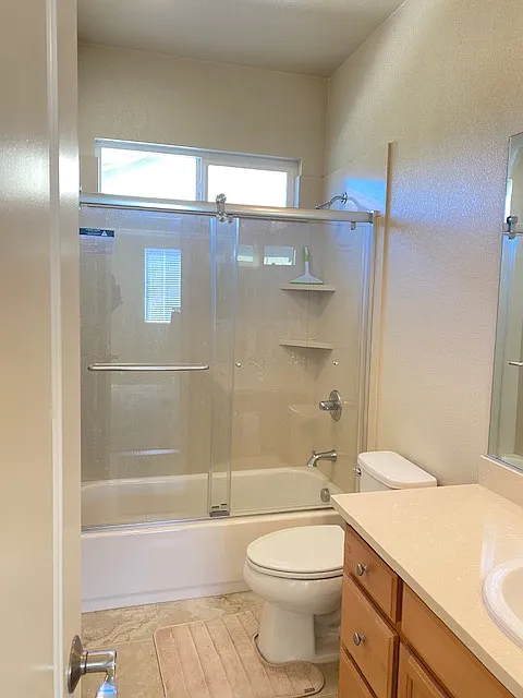 4 bed, 2144 sqft, $1,150 — Photo 3