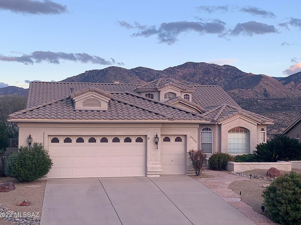 1st image of 37251 S Summit Crest Ct