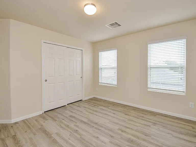 21610 Yeaney Dr — Photo 16