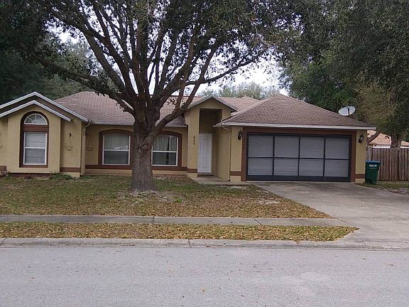 2nd image of 3246 Scenic Woods Dr
