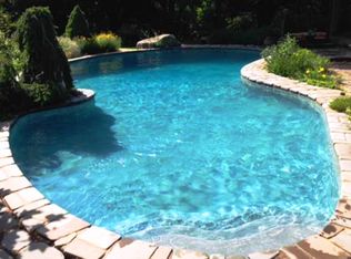 12 Mauweehoo Hl, Sherman, CT 06784