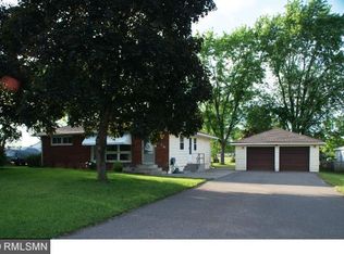 6608 Ronald Pl N, Brooklyn Park, MN 55428