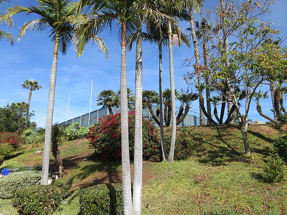 Available Tennis Courts