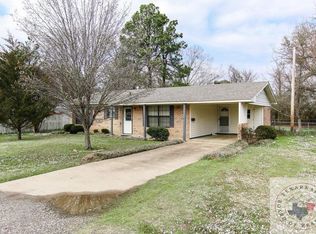 806 W Avenue F St, Hope, AR 71801