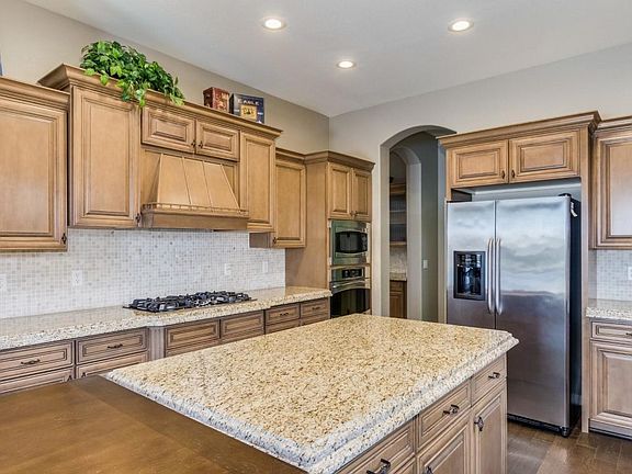 5th image of 18231 W Desert Willow Dr