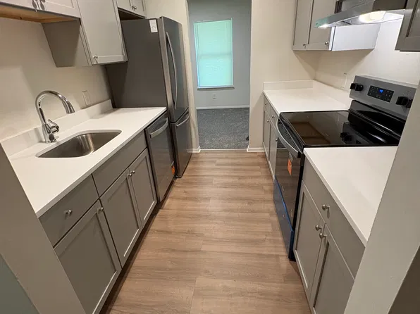7903 Badenloch Way APT 302, Gaithersburg, MD 20879