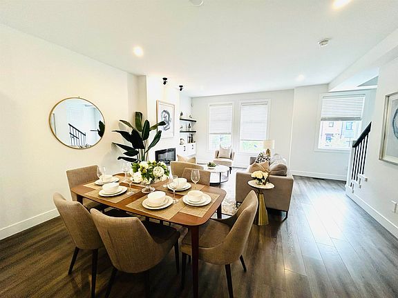 2nd image of 16467 23a Ave #16