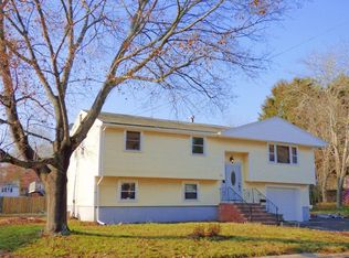 24 Fernandez Cir, Randolph, MA 02368