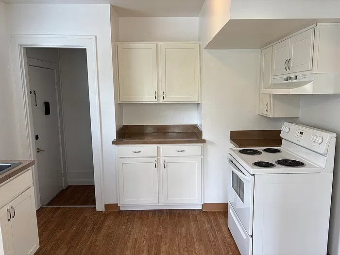 3504 SW Beaverton Hillsdale Hwy — Photo 4