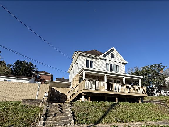 3rd image of 117 Lookout Ave