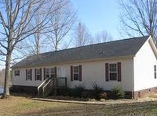 3293 Ole Country Ln, Claremont, NC 28610