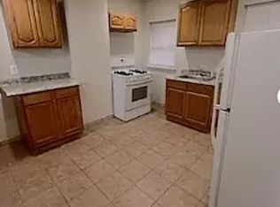 Pennsylvania, Baltimore, MD 21217