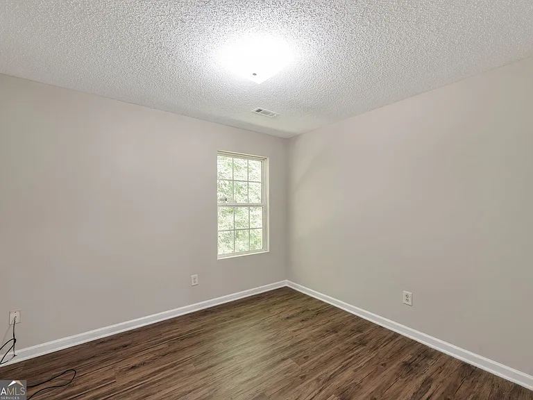 45 Mineral Springs Ln — Photo 13