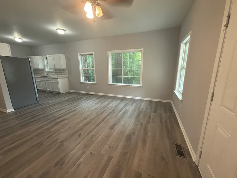 2323 Tiger Flowers Dr NW — Photo 7