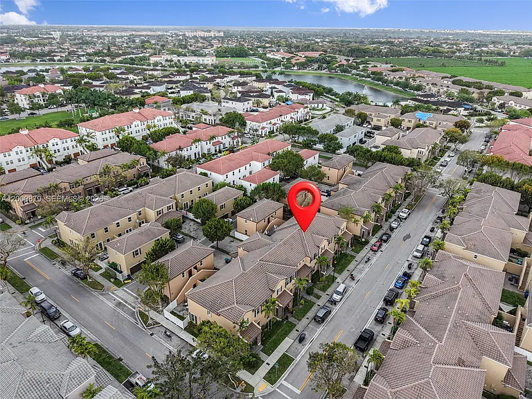 9341 SW 171st Ave — Photo 34