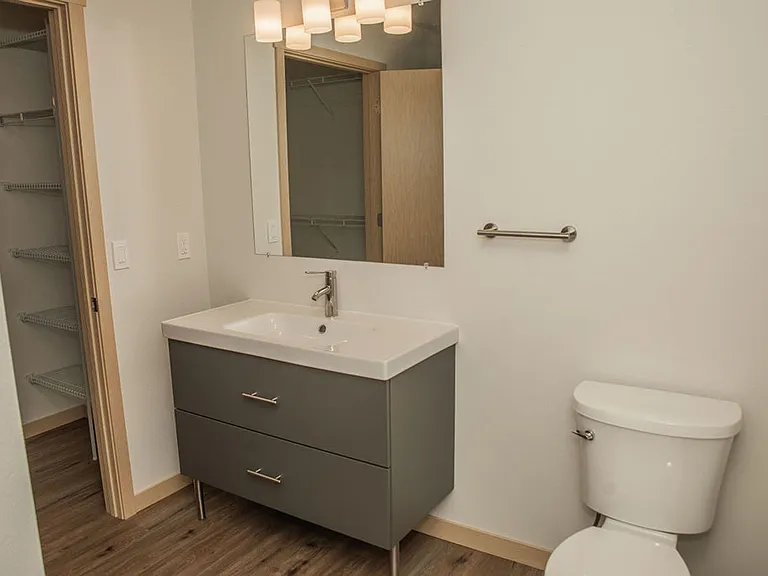Century Place - 455 — Photo 4
