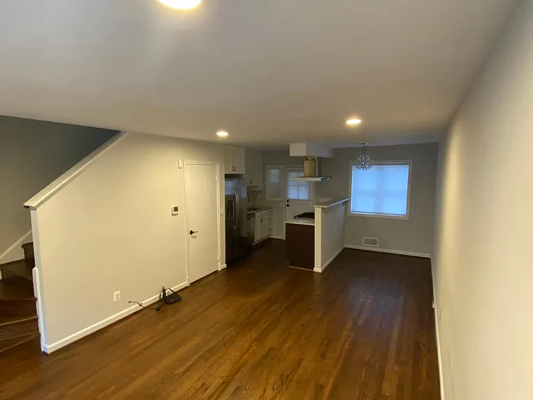 521 S Fayette St — Photo 5