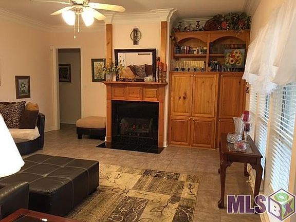 4th image of 30375 Blue Heron St