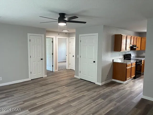 230 S Saint Charles Ave — Photo 3