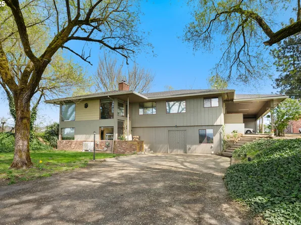 5470 NE Abbey Rd, Carlton, OR 97111