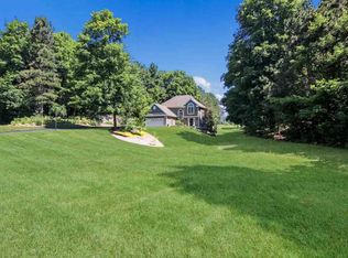 8697 S Lakeview Ridge Trl, Traverse City, MI 49684