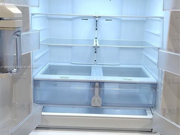 4th image of 6808 Cypress Walk Ter