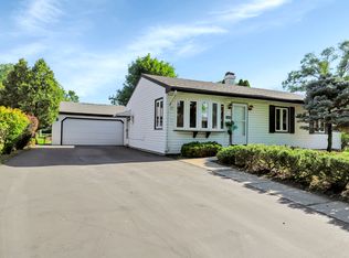 1829 Laurel Ave, Hanover Park, IL 60133