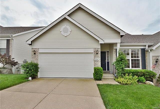 1st image of 1142 Arbor Place Dr