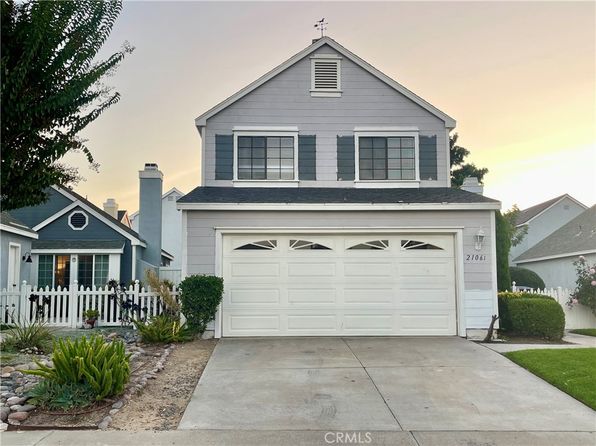21061 Carob Ln