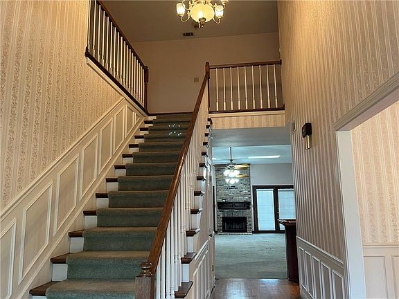 3rd image of 7218 Clifton St