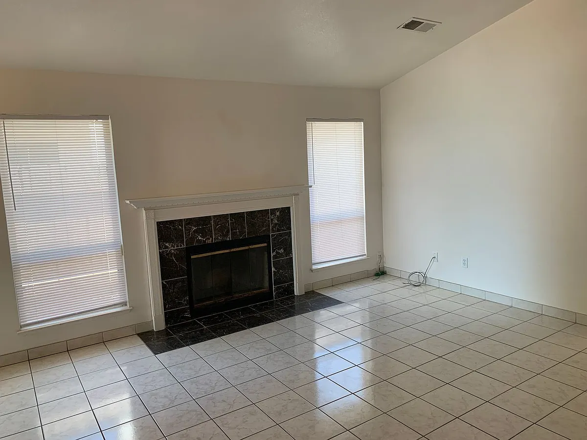 Building Photo - 2111 Joynichole Dr
