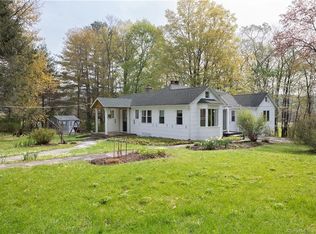 78 Main St, Lakeville, CT 06039