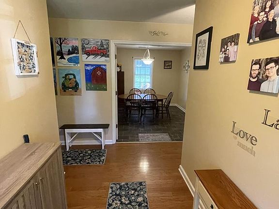 4th image of 1111 Eastwood Ct