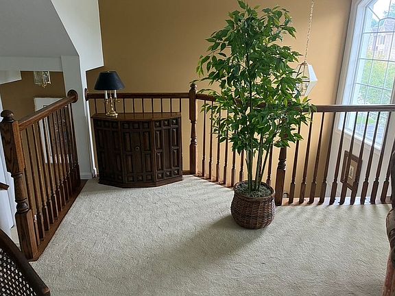 4th image of 141 Unity Square Dr