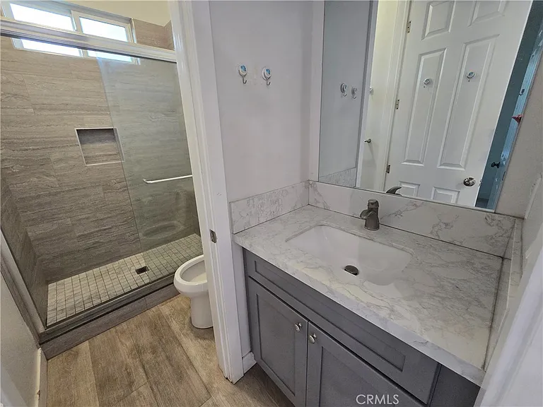 205 E Bencamp St — Photo 16