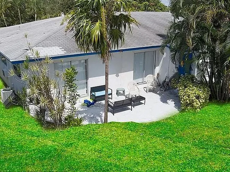 3860 NE 23 Ave Lighthouse Point, FL 33064 — Photo 2