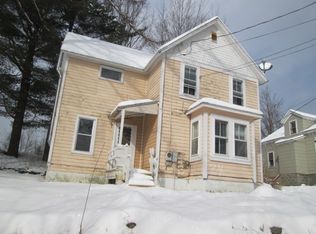 24 Maynard St, Roscoe, NY 12776