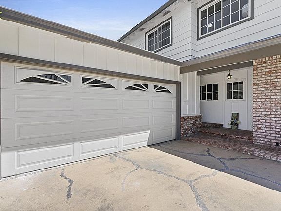 5th image of 2324 Gunar Dr