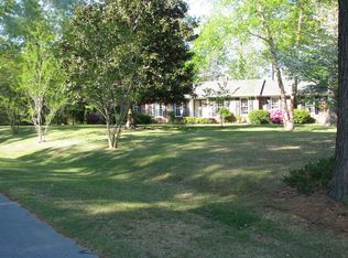 100 Deerfield Rd, Jacksonville, NC 28540