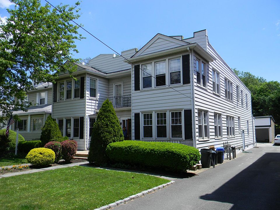 1st image of 24 Forest Ave