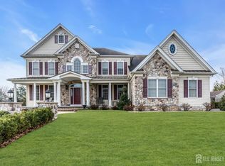 1 Belmont Ct, Monroe Township, NJ 08831