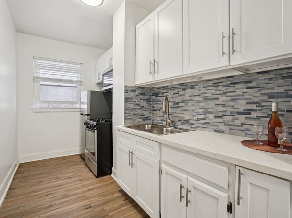 2424 Wilshire Blvd APT 616