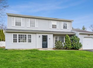 18 Johnson Rd, Lawrence Township, NJ 08648