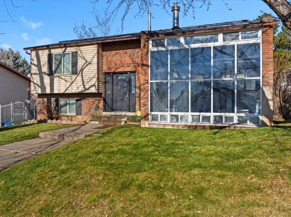 1545 E 975 N, Layton, UT 84040