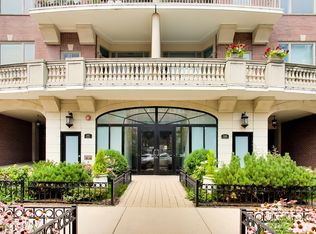 508 W Melrose St APT 4D, Chicago, IL 60657